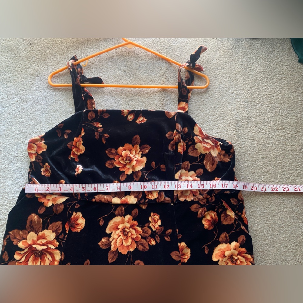 Torrid black at the knee velvet ruffle tier dress floral autumn fall - Picture 16 of 17